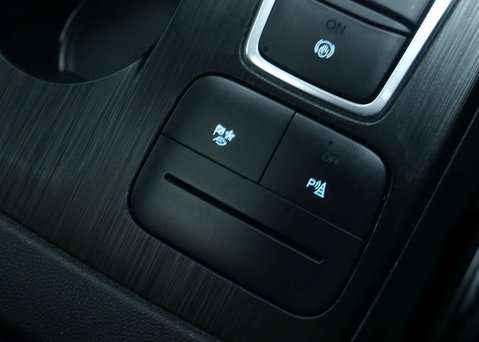 Ford Kuga 2.5h Duratec ST-Line X Edition SUV 5dr Petrol Hybrid CVT Euro 6 (s/s) (190 30