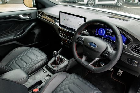 Ford Focus ST-LINE VIGNALE MHEV
