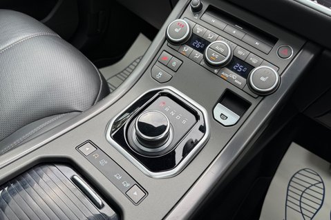 Land Rover Range Rover Evoque TD4 HSE DYNAMIC MHEV - ONLY 25,000 MILES  39