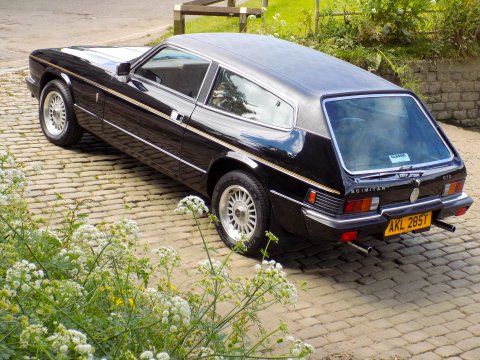 Reliant Scimitar GTE SE6a 62