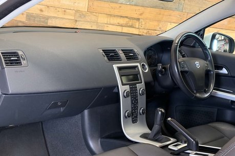 Volvo C30 1.6D DRIVe SE Sports Coupe 3dr Diesel Manual Euro 5 (s/s) (115 ps) 10