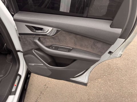 Audi SQ7 4.0 SQ7 TDI Quattro Auto 4WD 5dr 31