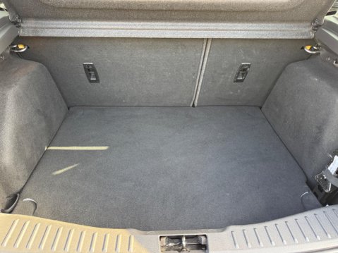 Ford Focus 1.5 TDCi Zetec Edition Euro 6 (s/s) 5dr 40