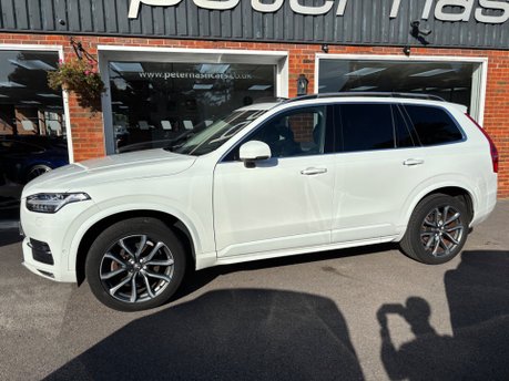 Volvo XC90 2.0 D5 Momentum SUV 5dr Diesel Geartronic 4WD Euro 6 (s/s) (225 ps) 8