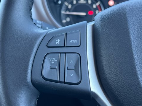 Suzuki Vitara MOTION BOOSTERJET 29