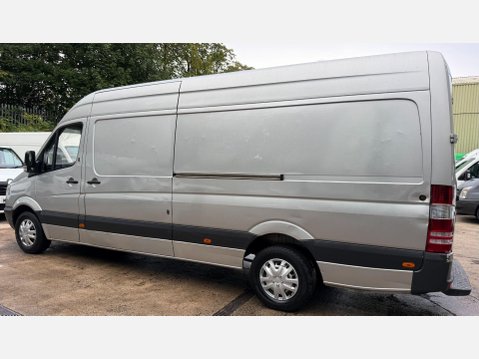 Mercedes-Benz Sprinter 2.1 310 CDi Panel Van 4dr Diesel Manual RWD L3 H3 (240 g/km, 95 bhp) 26
