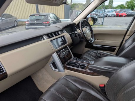 Land Rover Range Rover 4.4 Range Rover Vogue SE SDV8 Auto 4WD 5dr 15