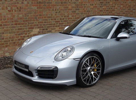 Porsche 911 (991) Turbo S 5