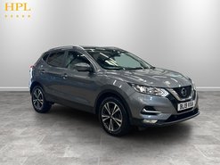 Nissan Qashqai 1.3 DIG-T N-Connecta SUV 5dr Petrol Manual Euro 6 (s/s) (140 ps)