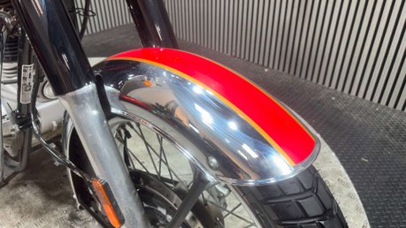 Royal Enfield Classic 2023 ONLY 2K 1 ONWER LONG MOT 350CC ROADSTER A2 READY 34