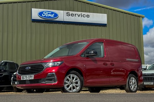 Ford Transit Connect LWB L2H1 Low Roof Limited Air Con Alloys Sensors Cam EURO 6