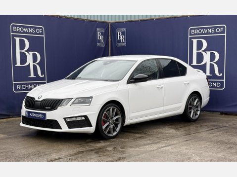 Skoda Octavia 2.0 TSI GPF vRS Hatchback 5dr Petrol Manual Euro 6 (s/s) (245 ps) 9