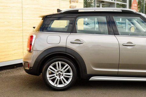 Mini Countryman COOPER EXCLUSIVE 7