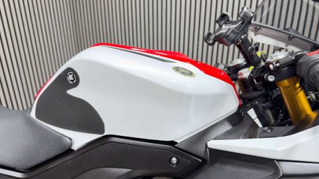 Yamaha R125 2022 MK3 SUPER SPORT 125CC 60TH ANNIVERSARY ONLY 5K 13