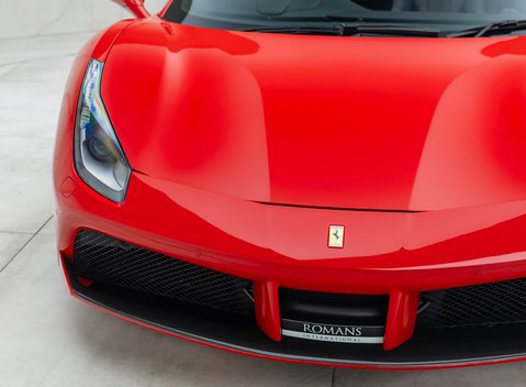 Ferrari 488 SPIDER 29