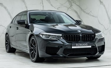 BMW M5 Competition 6