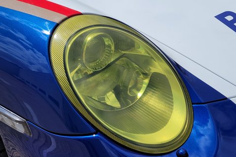 Porsche 911 CARRERA 4S 11