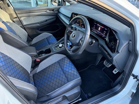 Volkswagen Golf 2.0 TSI R DSG 4Motion Euro 6 (s/s) 5dr 12