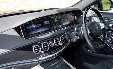 Mercedes-Benz M Class S600 25
