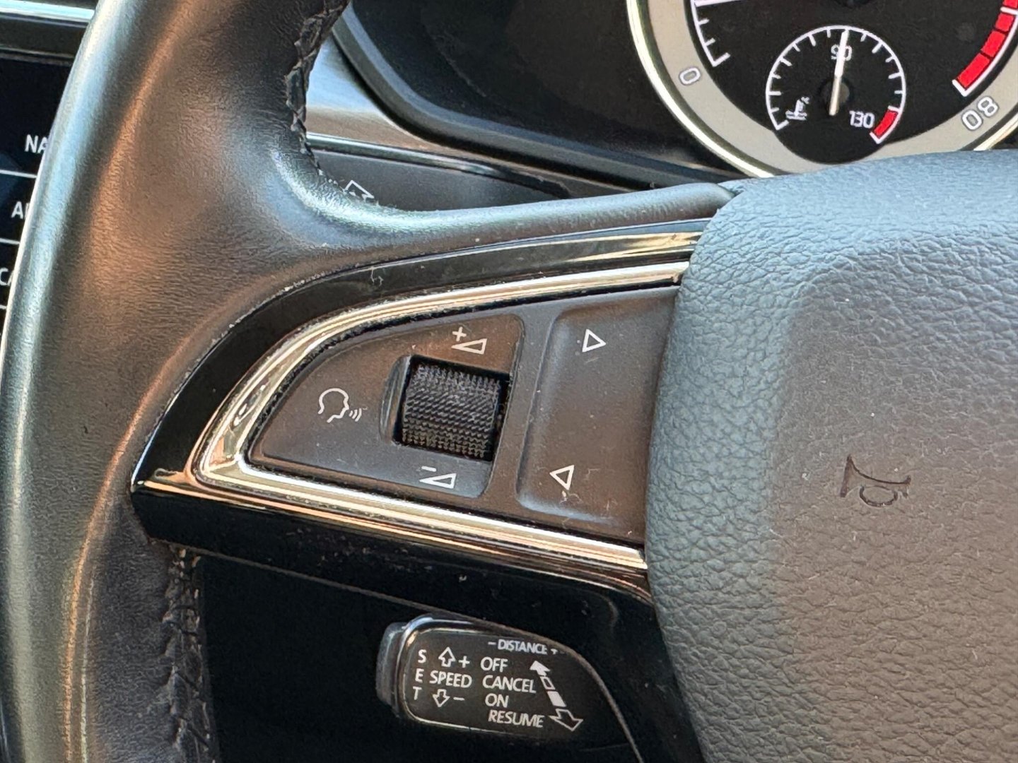 2020 Skoda Superb — image 32