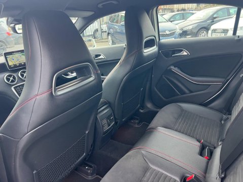 Mercedes-Benz A Class 1.5 A180d AMG Line (Executive) 7G-DCT Euro 6 (s/s) 5dr 26