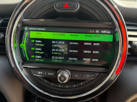 Mini Convertible 1.5 Cooper 2dr 71