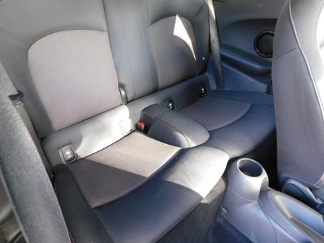 Mini Hatch 1.5 COOPER D 5 Dr 15