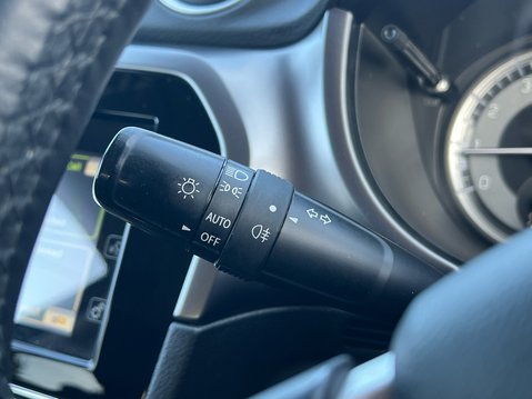 Suzuki Vitara SZ-T BOOSTERJET MHEV 34