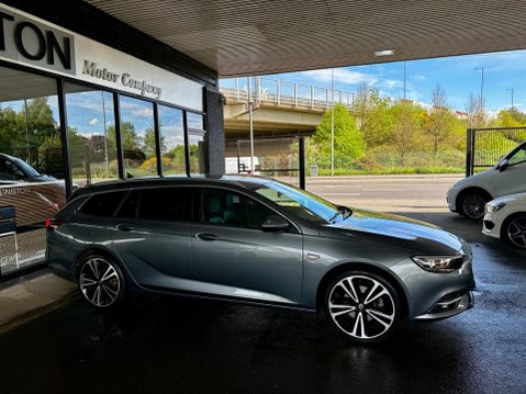 Vauxhall Insignia 2.0 Turbo D BlueInjection SRi Nav Sports Tourer Euro 6 (s/s) 5dr 21