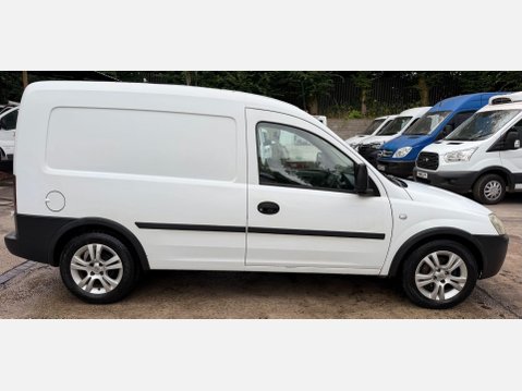 Vauxhall Combo 1.3 CDTi 1700 16v Panel Van 3dr Diesel Manual (134 g/km, 69 bhp) 9