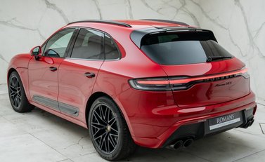 Porsche Macan GTS 12