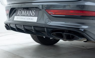 Bentley Bentayga V8 First Edition 39