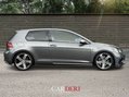 Volkswagen Golf 2.0 Golf R TSi Semi-Auto 4WD 3dr 4