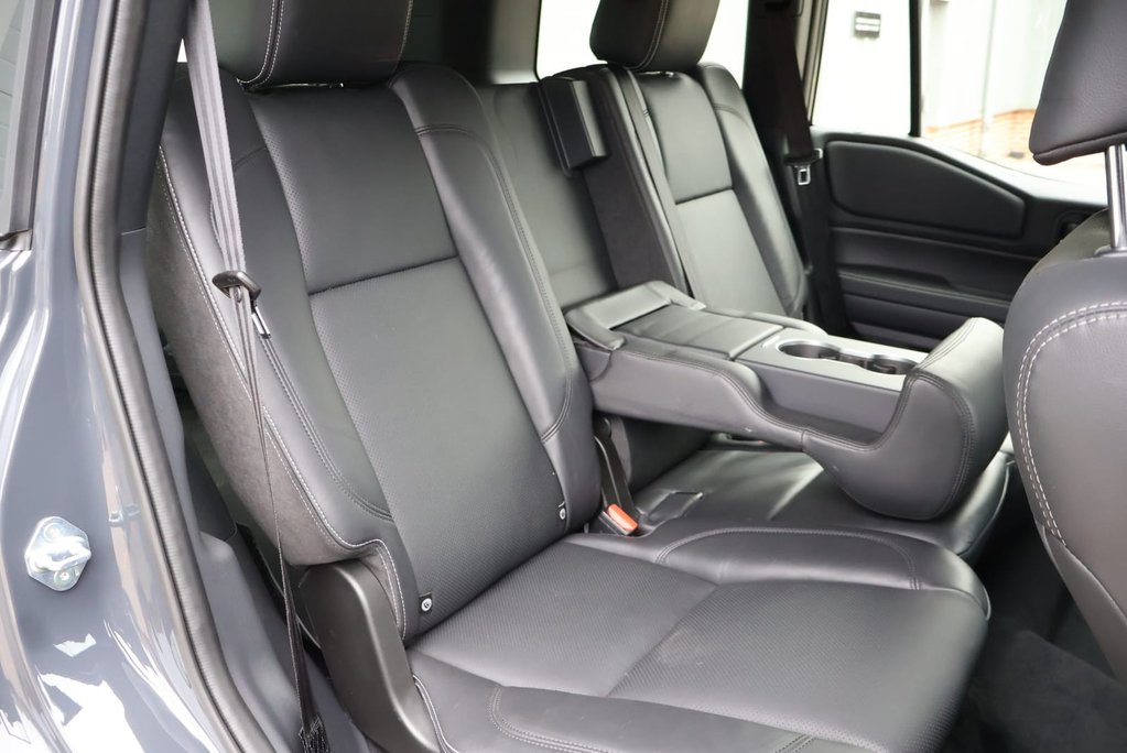 Toyota Land Cruiser BRAND NEW COMMERCIAL WITH A OEM REAR SEAT CONVERSION 15