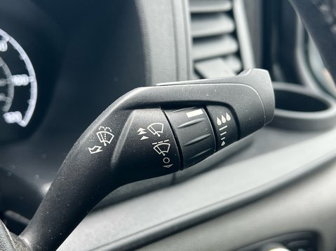 Ford Transit Custom 300 TRAIL L1H1 ECOBLUE 32