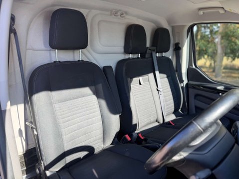 Ford Transit Custom 2.0 Transit Custom 280 Limited EcoBlue 5dr 19