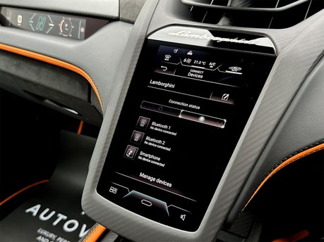 Lamborghini Revuelto V12 80