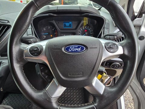 Ford Transit Custom 24