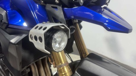 Triumph Explorer 1215 2012 only 25k full luggage arrow exhaust new MOT tourer 49