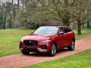 Jaguar F-Pace R-DYNAMIC BLACK 4