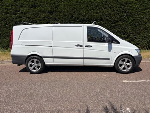 Mercedes-Benz Vito 2.1 113 CDi BlueEFFICIENCY Panel Van 5dr Diesel Manual L4 (182 g/km, 136 bh 4