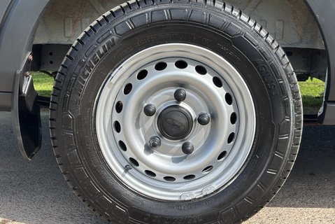 Ford Transit 350 2.2 Tdci L3 H3 Crew Van / Workshop with Air Con 31