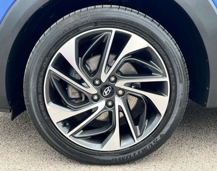 Hyundai TUCSON 1.6 Tucson Premium SE48v MHEV CRDi 2WD Semi-Auto 5dr 12