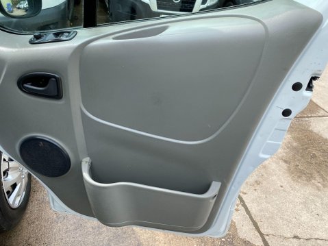 Vauxhall Vivaro 2.0 2700 CDTi FWD L1 4dr 17