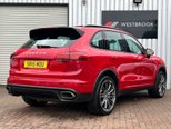 Porsche Cayenne 3.0 TD V6 SUV 5dr Diesel TiptronicS 4WD Euro 6 (s/s) (262 ps) 3