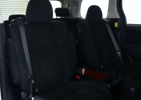 Toyota Vellfire 2.4 PETROL AUTO 5dr 49