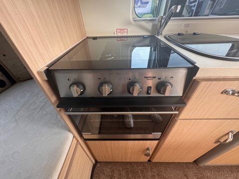 Autosleeper Windrush 24