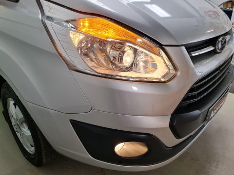 Ford Tourneo Custom 2.0 310 EcoBlue Titanium L1 Euro 6 (s/s) 5dr 45