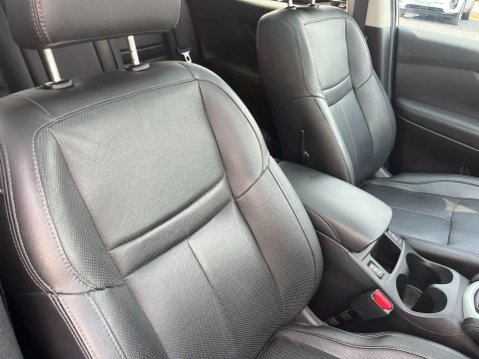Nissan Qashqai 1.6 dCi Tekna Euro 6 (s/s) 5dr 41