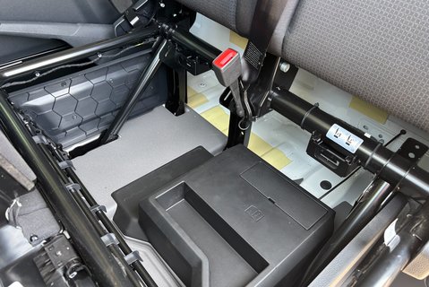 MAN TGE 3.160 Lwb Curtain Side Truck - Air Con / Cruise / 3.5t Towing 14